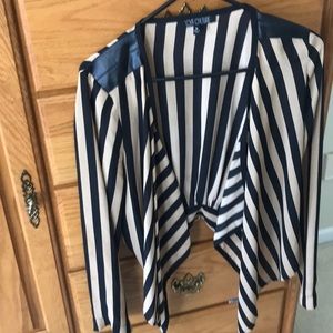 Love culture blouse blazer